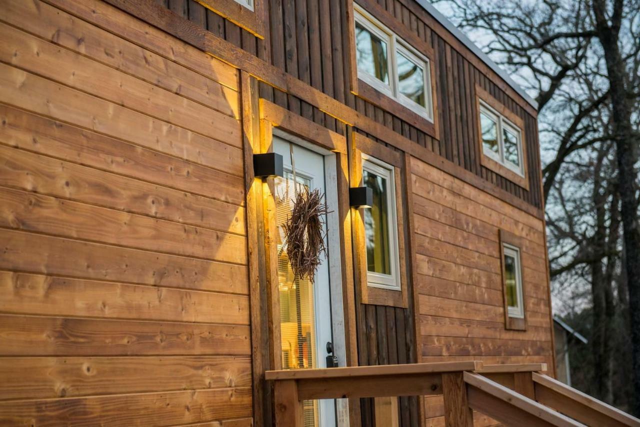 Вилла Montana Escape Elegant Tiny House In Waco Near Magnolia Экстерьер фото